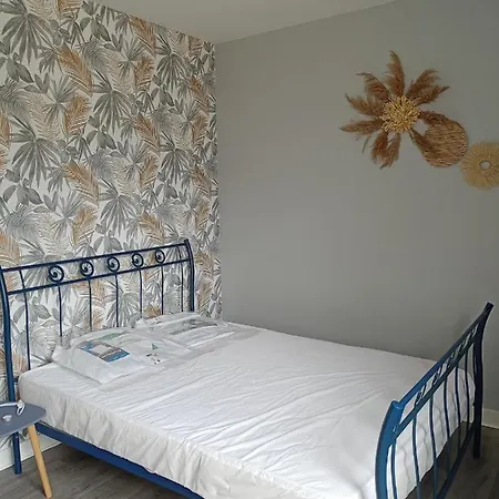 Chambres A La Nuitee Rum i privatbostad Noyen-sur-Sarthe